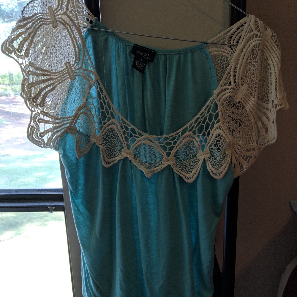 Lace top